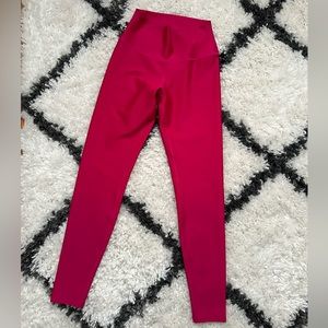 Alo Airlift High Waist Legging - Magenta Crush